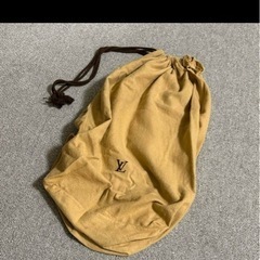 ルイヴィトン 巾着 