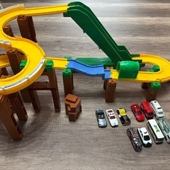 トミカ 3WAYオートやまみちどうろセット