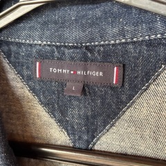 最終価格⭐️TOMMY HILFIGER デニムジャケットLサイズの画像