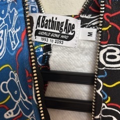 A Bathing Ape シャークパーカー ベアブリック カモ ベアの画像