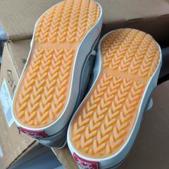 ❗️値下げです❗️防滑靴(新品未使用)の画像