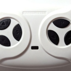 RCカーのリモコンの画像