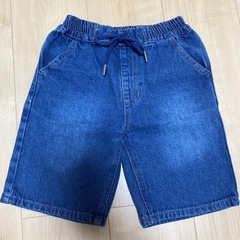 男の子　ハーフパンツ　
の画像