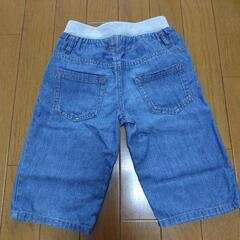 ④子ども薄地デニム半ズボン/中古/110サイズの画像