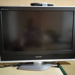【無料】テレビ譲ります。Panasonic 32V型地上/BS/110度CS 液晶テレビ TH-32LX70HT