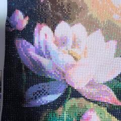 (蓮の花)ダイヤモンドアートの画像