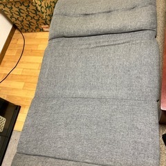 2人掛けローソファーの画像