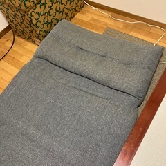 2人掛けローソファーの画像