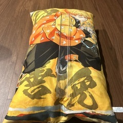 鬼滅の刃 善逸  クッションの画像