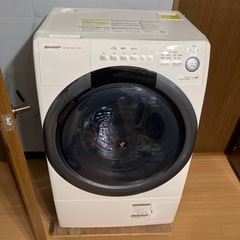 ①美品　シャープ　右開き　ES-S7E-WR ドラム式洗濯乾燥機...