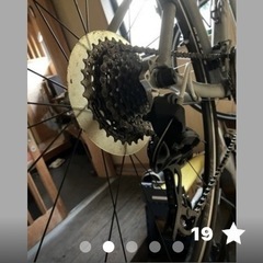 GIANT のクロスバイクEscape(色:メタルグレー)の画像