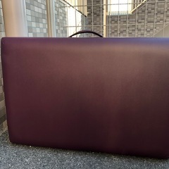 折りたたみマッサージベッド