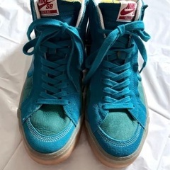  NIKE SB ZOOM BLAZER MID PLM US7 25cmの画像