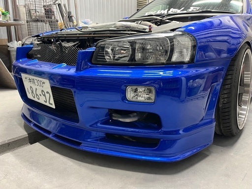 ER34 4ドア 
URAS typeR フロントバンパー