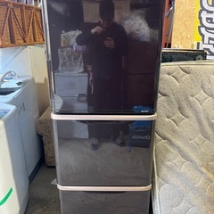 ＳＨＡＲＰ　冷凍冷蔵庫　３１４Ｌ　３ドア　ダークブラウン　どっち...