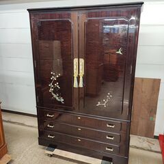 螺鈿細工入り高級桐たんす 和箪笥 着物収納 美品 和風モダン 引出多数