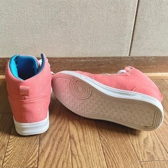 スニーカーの画像