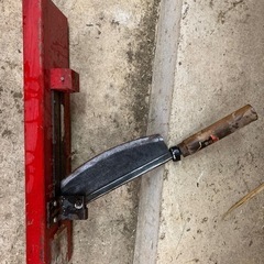 押切り(草のカットや家畜の餌用などに)