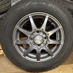 DUNLOP 中古タイヤの画像
