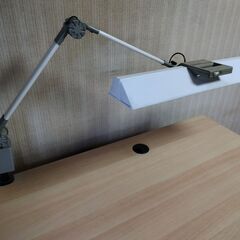 美品！パソコンデスクの画像