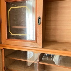 食器棚　の画像
