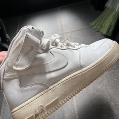 NIKE AIR ホワイトスニーカーの画像