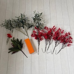 すぐ飾れるおしゃれフェイクグリーンお花セットの画像