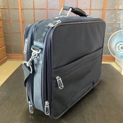 【中古美品】サムソナイト　ビジネスバッグ　書類収納　出張　営業の外回りに◎ Samsoniteの画像