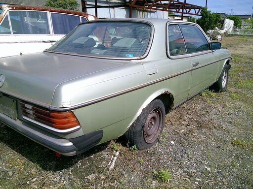 Mベンツ123-280CEリサイクル―部品取り車両です