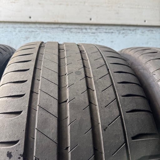 バリ山　Michelin ミシュラン　LATITUDE SPROT 3 295/40R20 265/45R20 夏タイヤ　2022年製