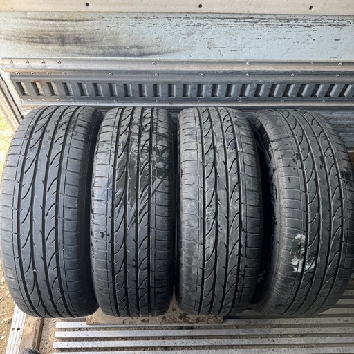 バリ山 ☆ 215/60R17 ブリヂストン DUELER H/L 850 ☆ 4本セット 2016年