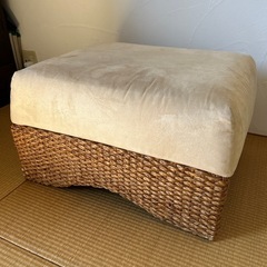 オットマン