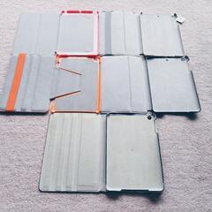 タブレットケース9点セット★iPadmini ケースなど★未使用品ですが、傷みがあります。iPadの画像