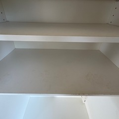 食器棚の画像