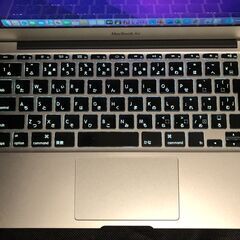 「MacBook Air 11インチ Early 2015　MJVM2J/A」超軽量薄型モバイルノートPC / Core i5搭載 / メモリー4GB / SSD-128GB / Webカメラ / Bluetooth / 無線LAN / MacOS(Monterey－通常リカバリ) ＋Office2019＋GarageBand（10.4.8版）の画像