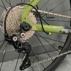 PANTHER SHIMANO 105 ディスクブレーキロードバイク 展示未使用 PANTHER SHIMANO 105 ディスクブレーキロードバイク 展示未使用