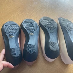 ベルメゾン靴23センチの画像