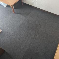 ニトリ　タイルカーペット
