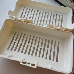 【美品】コンビ　除菌　哺乳瓶の画像
