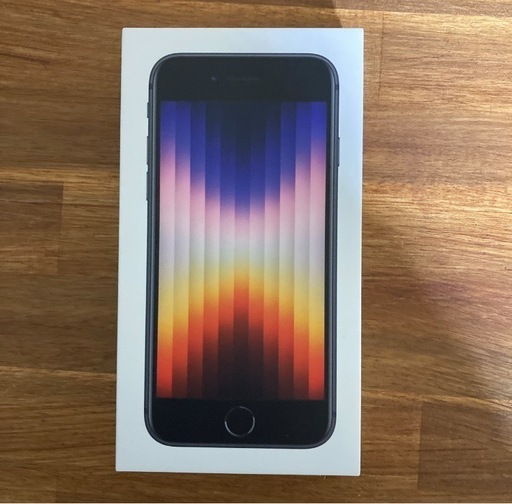 iPhone SE３新品