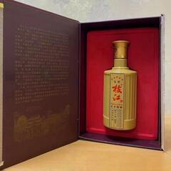 アルコール度数39度の中国白酒は、ウイスキーと同程度の強さがあり...