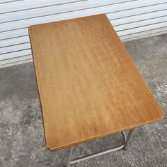 【那須町役場】学習机7号　ガーデニング　屋外　勉強【管理番号168】
