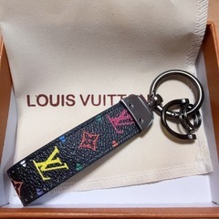 LOUIS VUITTONモノグラムキーリングブラック【並行輸入品】
