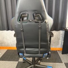 ゲーミングチェアの画像
