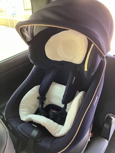 combi チャイルドシート