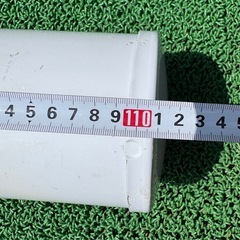 ポール 白1本の値段です！ 高さ約111cmの画像