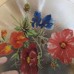 お花柄の大皿の画像