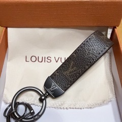 LOUIS VUITTONモノグラムキーチェーン【並行輸入品】