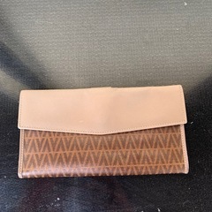 ヴァレンティノ　長財布　折りたたみお札入れ