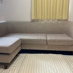 【決まりました】３人掛けソファ　オットマン付き